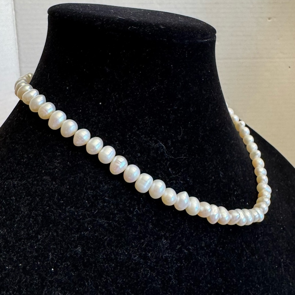 925 Sterling Silver Fresh Water Cultured Pearl Necklace 8 mm Elegant Timeless - Picture 5 of 16